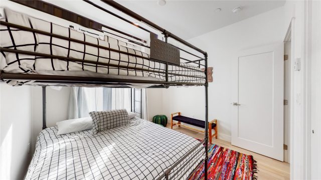 930 Blue River Parkway 622 photo 24