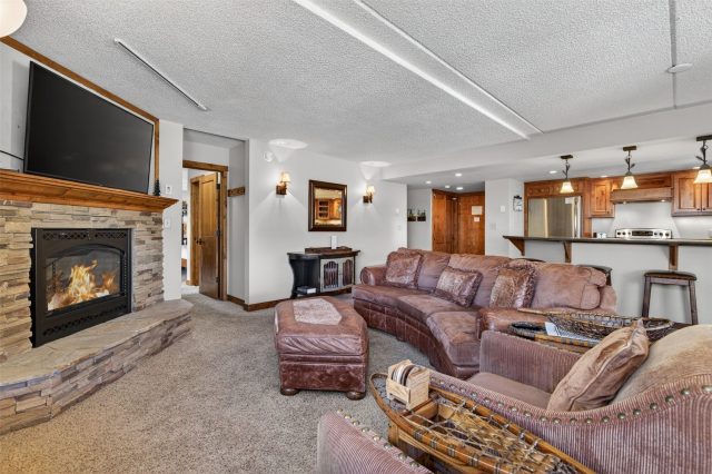 800 Copper Road 210 photo 14