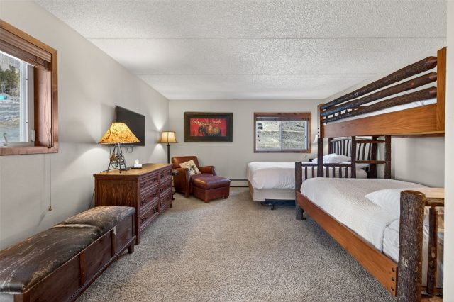800 Copper Road 210 photo 28