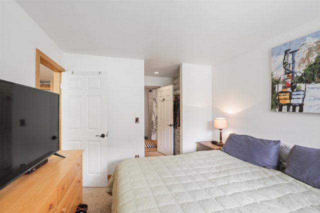 22174 Us Highway 6 1527 photo 13