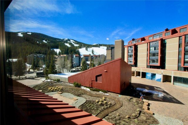 Condo in Village Square Condo, Copper Mountain — photo 5 Condo in Village Square Condo, Copper Mountain, CO — photo 5 (MLS S1067752)