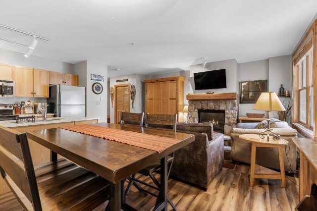 100 Dercum Square 8337 photo 8