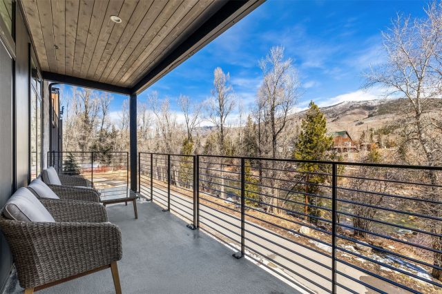 930 Blue River Parkway 821 photo 14