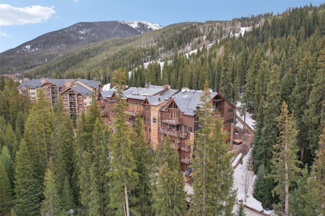 Condo in Timbers On River Run Condo, Keystone — photo 1 Condo in Timbers On River Run Condo, Keystone, CO — photo 1 (MLS S1067804)