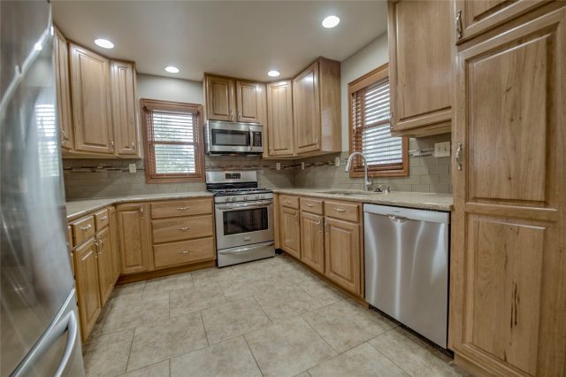 480 W Coyote Drive photo 11