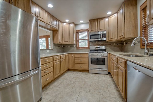 480 W Coyote Drive photo 12