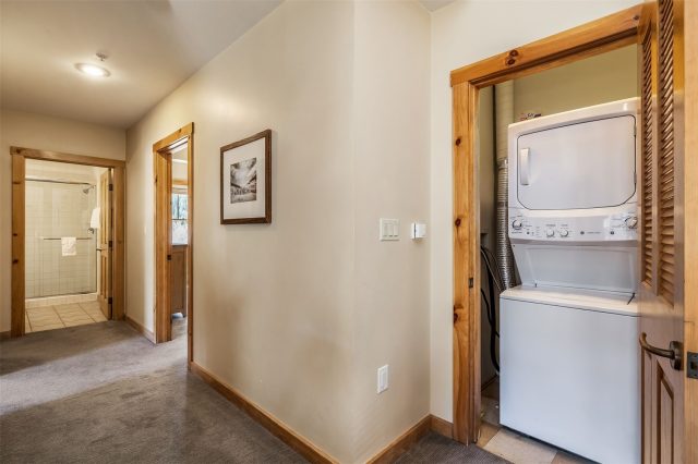 100 Dercum Square 8415 photo 19