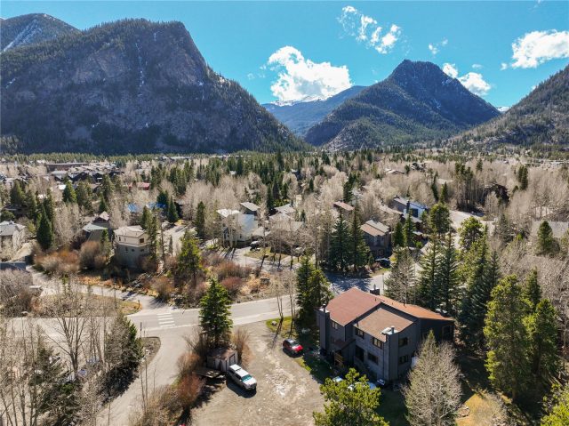 306a Creekside Drive 306a photo 10