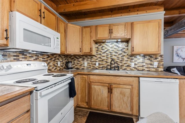 8500 Ryan Gulch Road 206 photo 11
