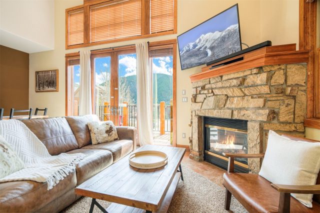 Townhome in Antlers Gulch Townhomes Condo, Keystone — photo 1 Townhome in Antlers Gulch Townhomes Condo, Keystone, CO — photo 1 (MLS S1067844)