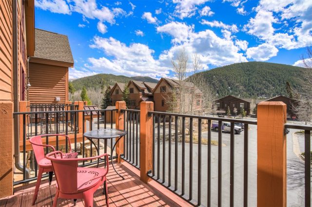 Townhome in Antlers Gulch Townhomes Condo, Keystone — photo 5 Townhome in Antlers Gulch Townhomes Condo, Keystone, CO — photo 5 (MLS S1067844)