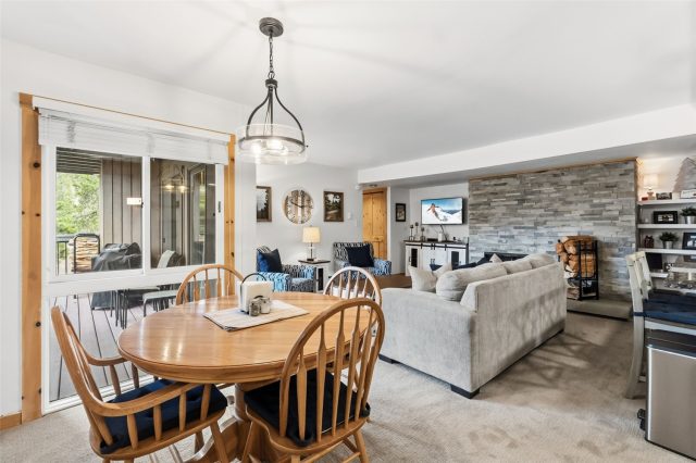 423 Wild Irishman Road 1010 photo 7