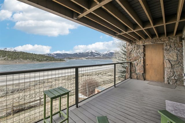 72 Corinthian Circle 202 photo 24