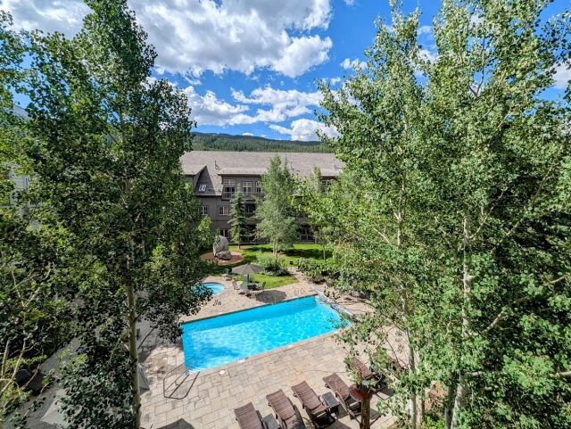135 Dercum Drive 8607 photo 20