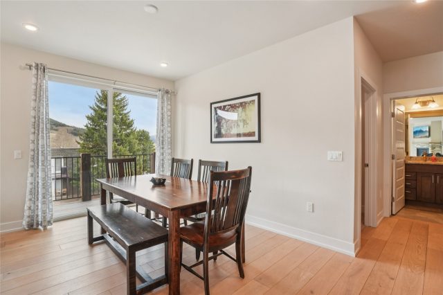235 E La Bonte Street 208 photo 14