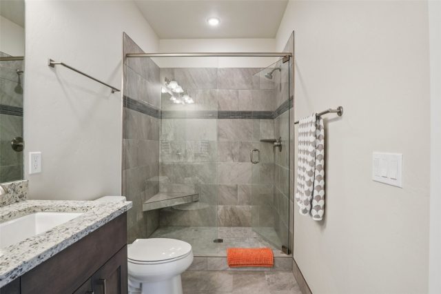 235 E La Bonte Street 208 photo 26