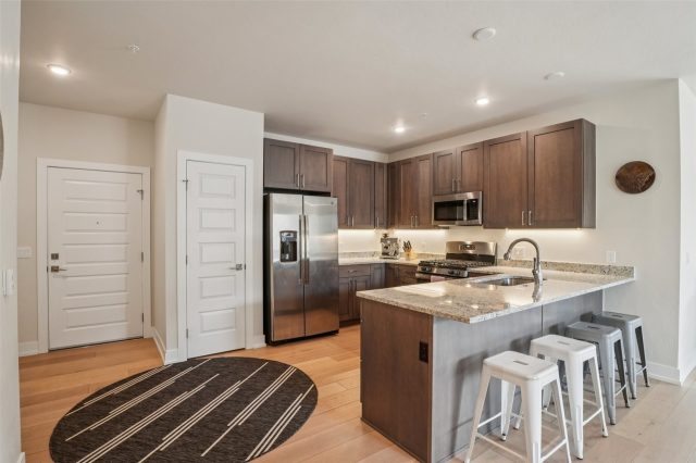 235 E La Bonte Street 208 photo 8