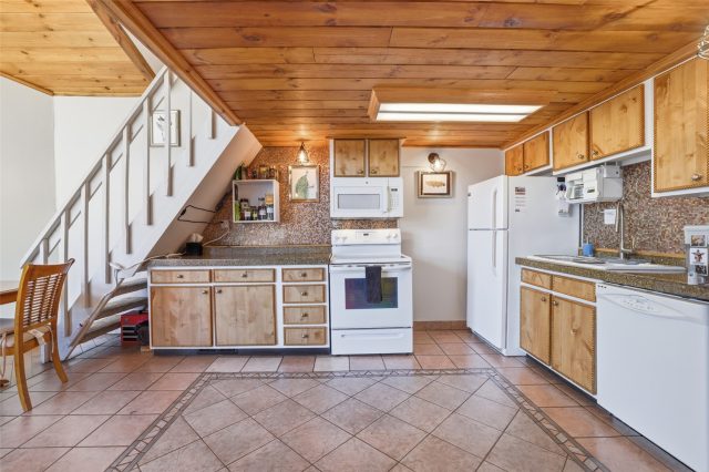 2424 Ryan Gulch Court S 304 photo 14