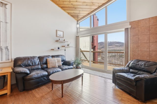 Condo in Silver Queen Condo, Wildernest, CO — photo 2 (MLS S1067888)