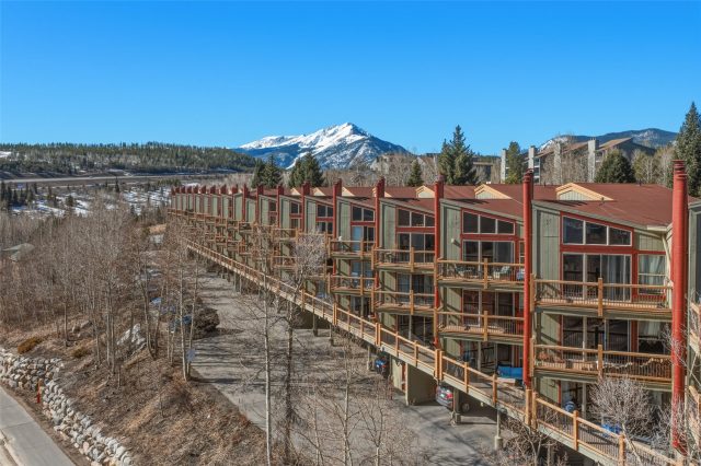 2424 Ryan Gulch Court S 304 photo 8