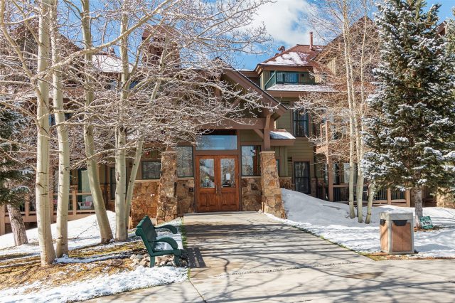 34 Highfield Trail 404 photo 19