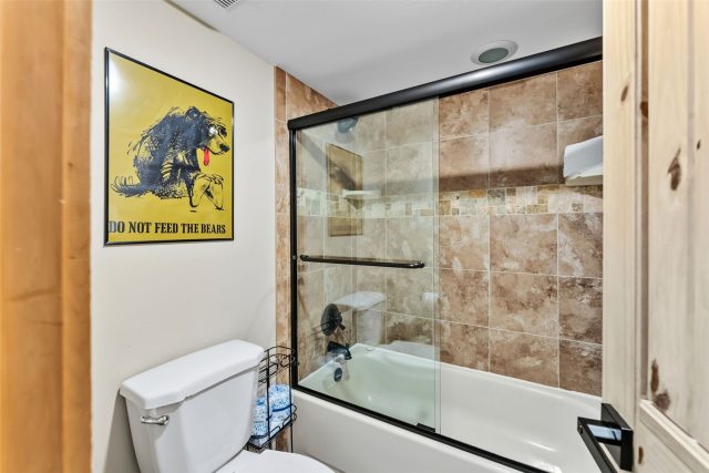 325 Four O Clock Road N B103 photo 17