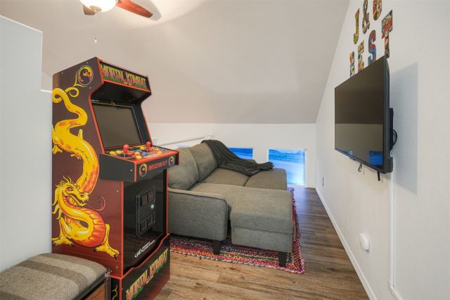 111 Corinthian Circle I photo 26