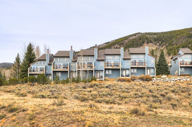 111 Corinthian Circle I photo 29