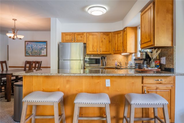 405 Four O Clock Road B photo 11