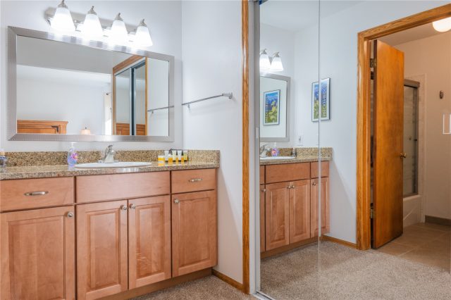 405 Four O Clock Road B photo 15