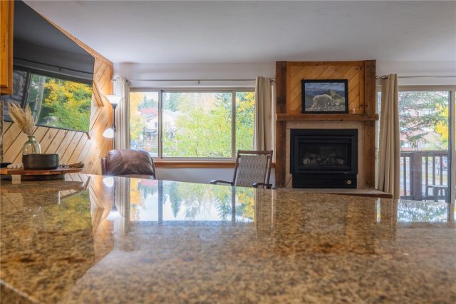405 Four O Clock Road B photo 9