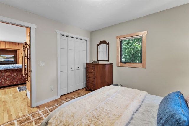 446 Blue River Road photo 12