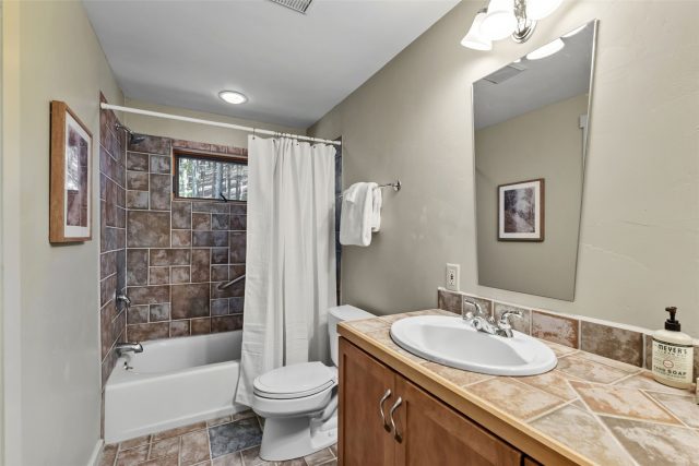 446 Blue River Road photo 17