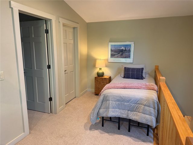 446 Blue River Road photo 21