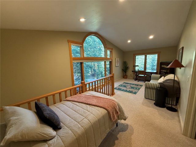 446 Blue River Road photo 22