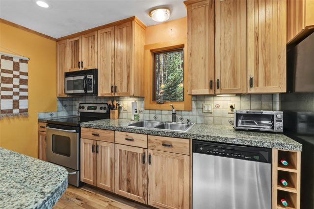446 Blue River Road photo 9