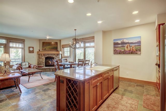 280 Trailhead Drive 3039 photo 11