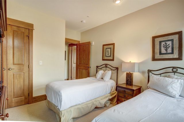 280 Trailhead Drive 3039 photo 22