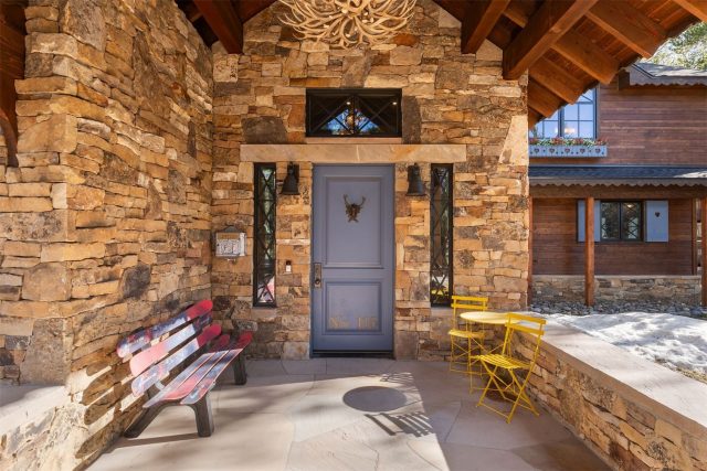 115 Willow Lane photo 8