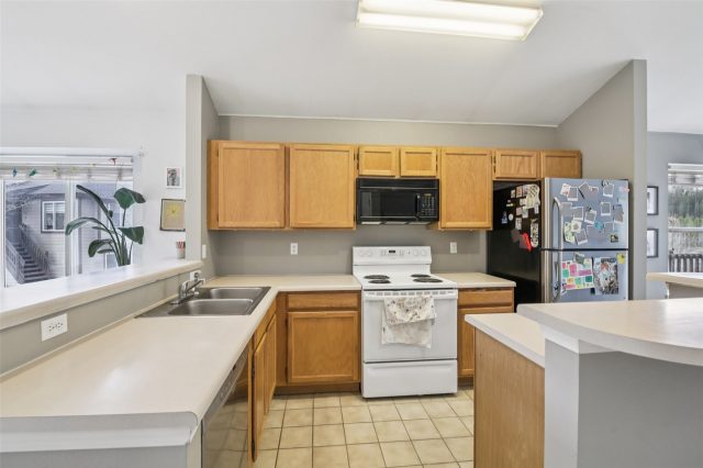 Condo in Powder Downs Townhomes, Breckenridge — photo 3 Condo in Powder Downs Townhomes, Breckenridge, CO — photo 3 (MLS S1067969)