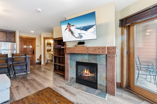 Condo in Springs At River Run Condo, Keystone — photo 2 Condo in Springs At River Run Condo, Keystone, CO — photo 2 (MLS S1067981)