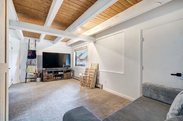 173 Lone Hand Way photo 19