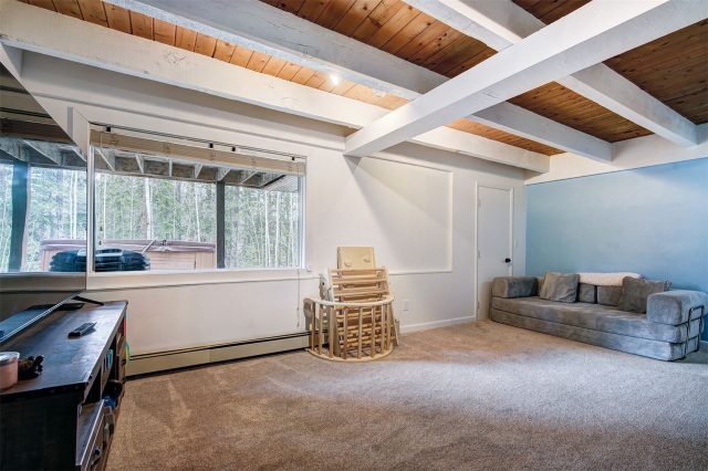 173 Lone Hand Way photo 20