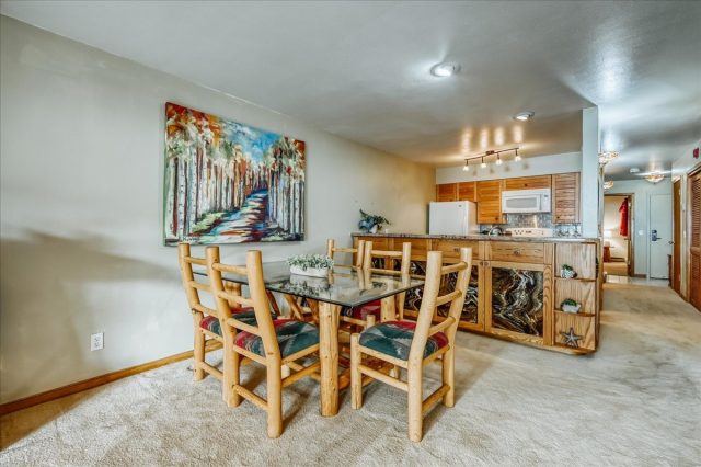22804 Us Highway 6 106 photo 8