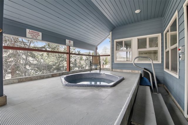 100 S Park Avenue W306 photo 29