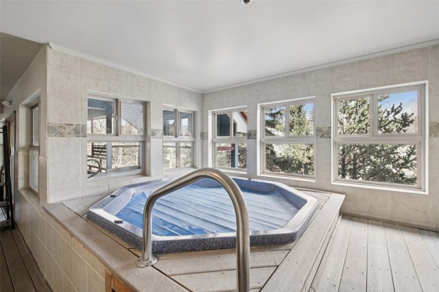 100 S Park Avenue W306 photo 31