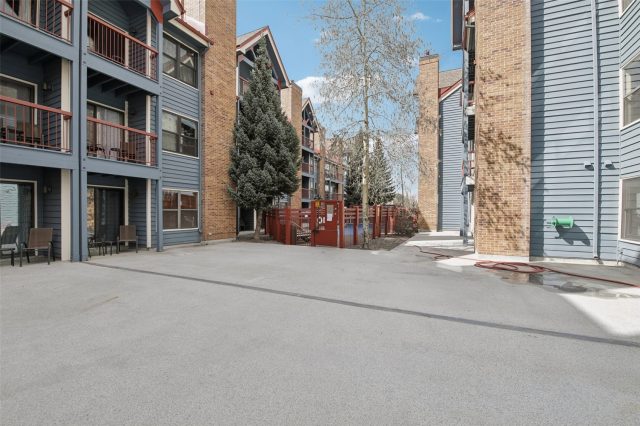 100 S Park Avenue W306 photo 33