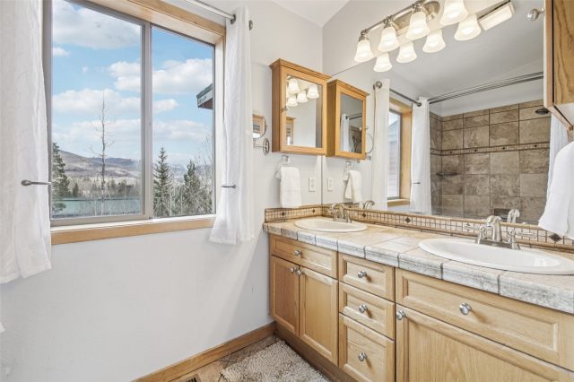 51 Sauterne Lane photo 13