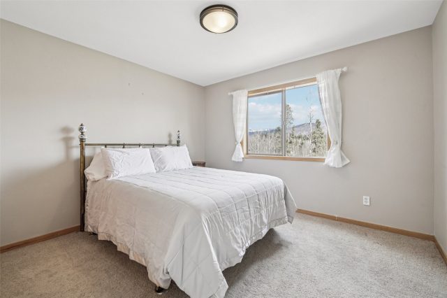 51 Sauterne Lane photo 17