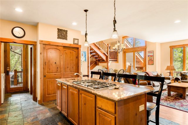 91 Snowshoe Circle photo 14